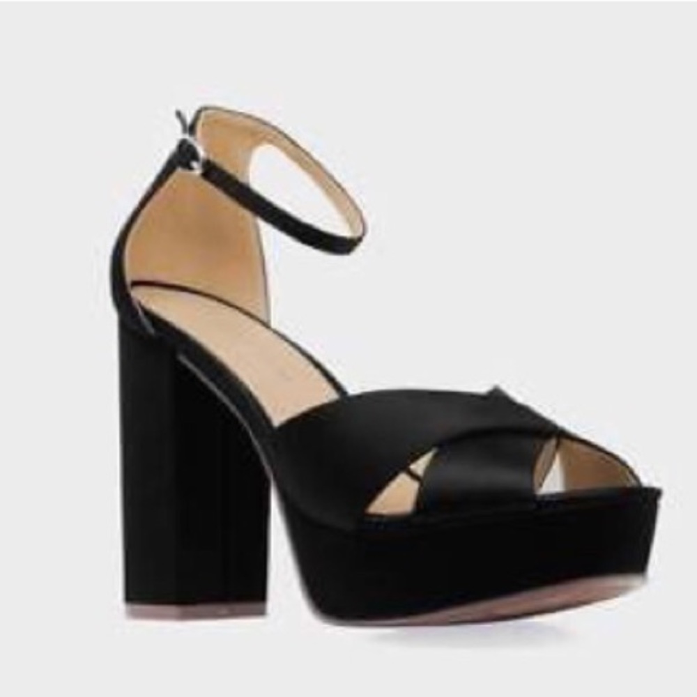 NWT Who What Wear Black Satin Sydney Heels